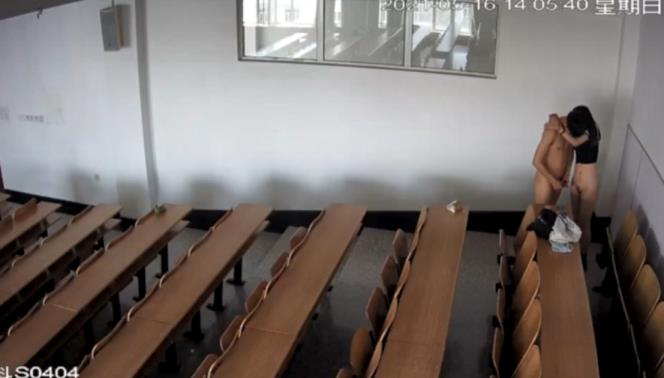 图片[6]-[门事件] 黑龙江科技大学,教室啪啪被监控直播12分钟完整版【1V/33MB】-集乐社