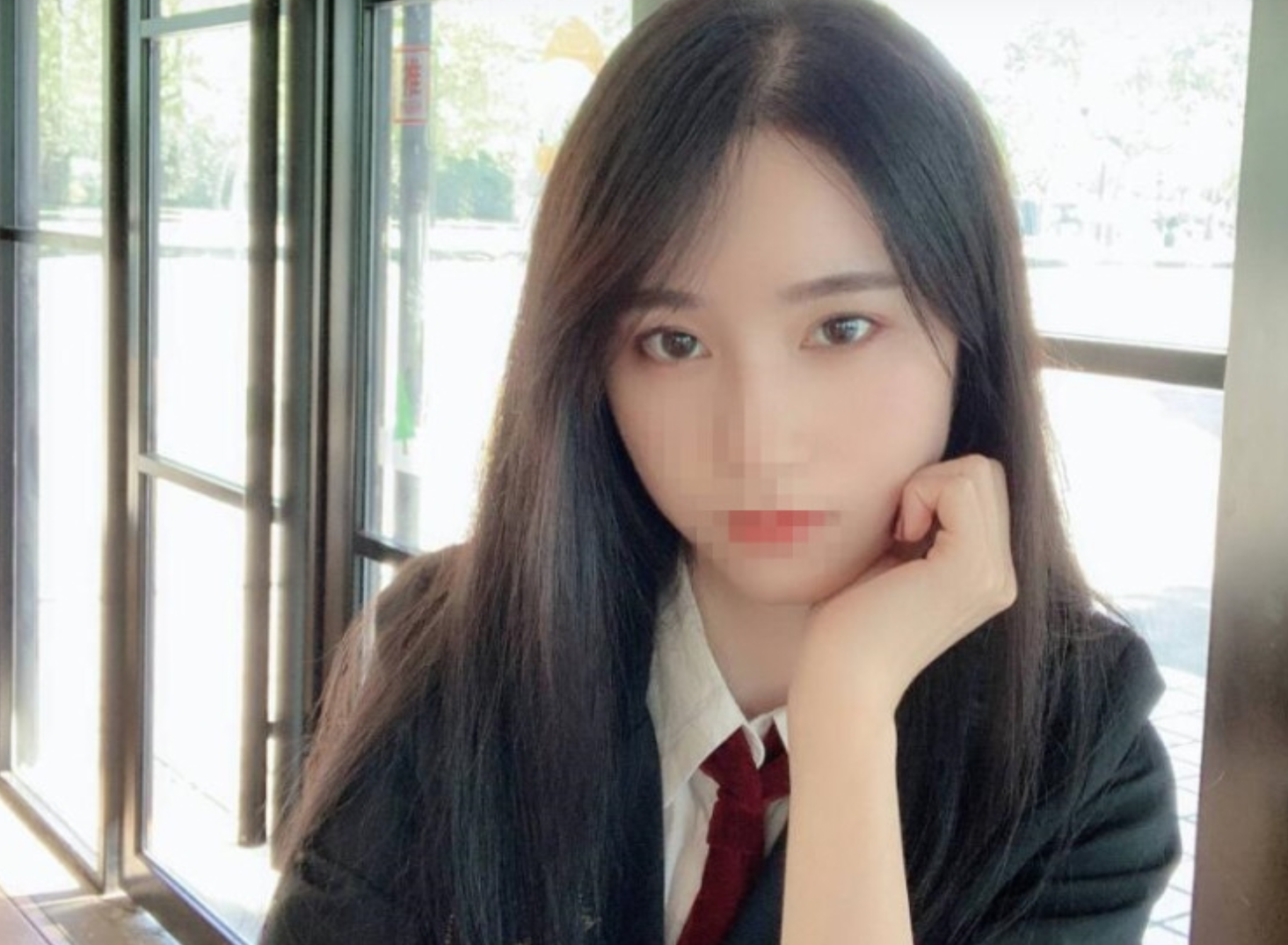 高端泄密流出 深圳靓女董X璇遭男友淫穴调教【24P/1V】-集乐社
