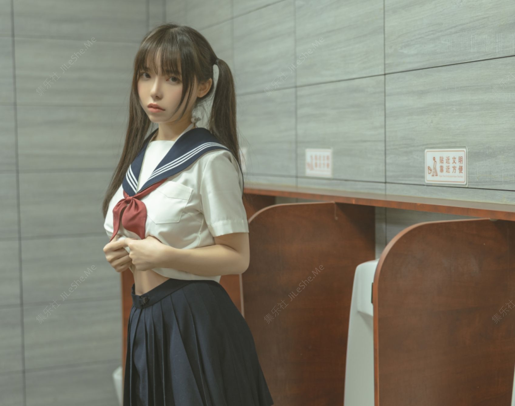 图片[1]-六味帝皇酱 – 厕所JK无码版[70P/939M]-集乐社