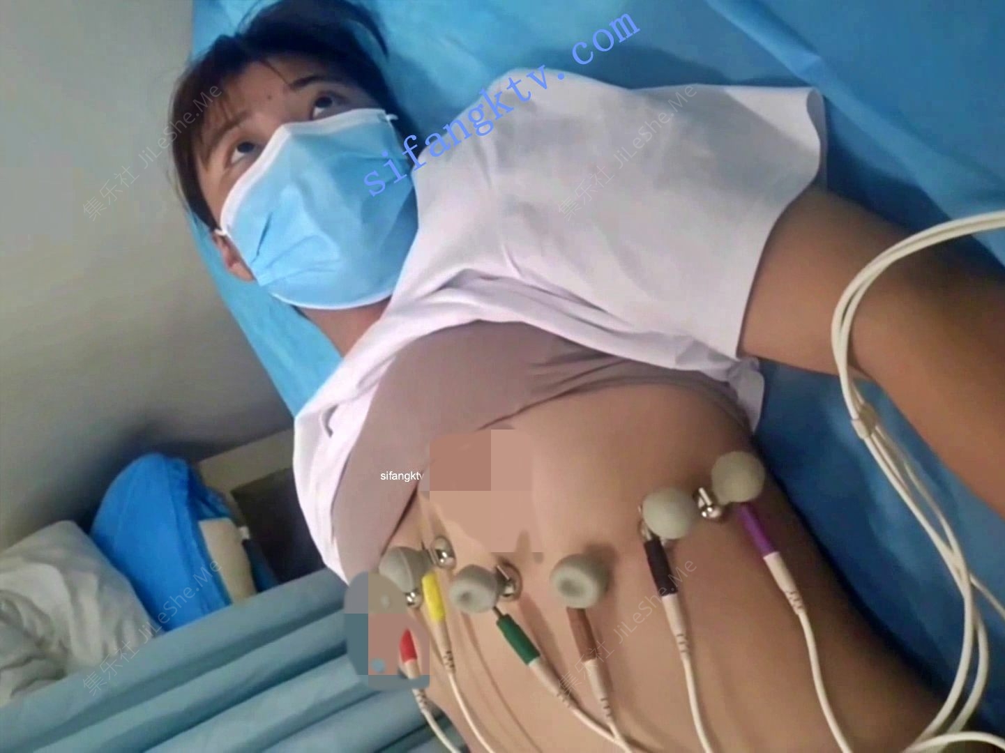 图片[1]-国内某体检中心心电图检查偷拍 各种美乳大学生少妇美乳映入眼帘+后续【85V/2.6GB】-集乐社