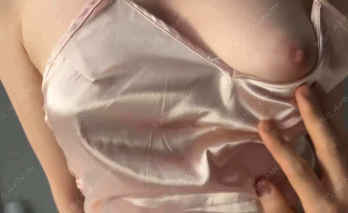 图片[3]-美乳超博主『DaNai』前凸後翹的女僕装女友被操出白漿呻吟抽搐 会呼吸的小逼 超清4K原版【4V/1.3GB】-集乐社