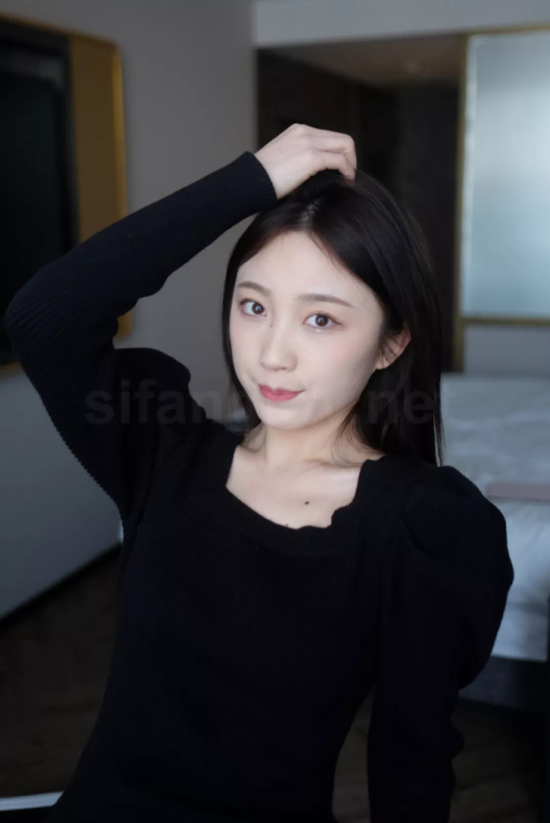 【重磅核弹】绝美清纯素人学妹爱可/欣欣 3000自购 谁看不迷糊 大尺度 （2套）-集乐社