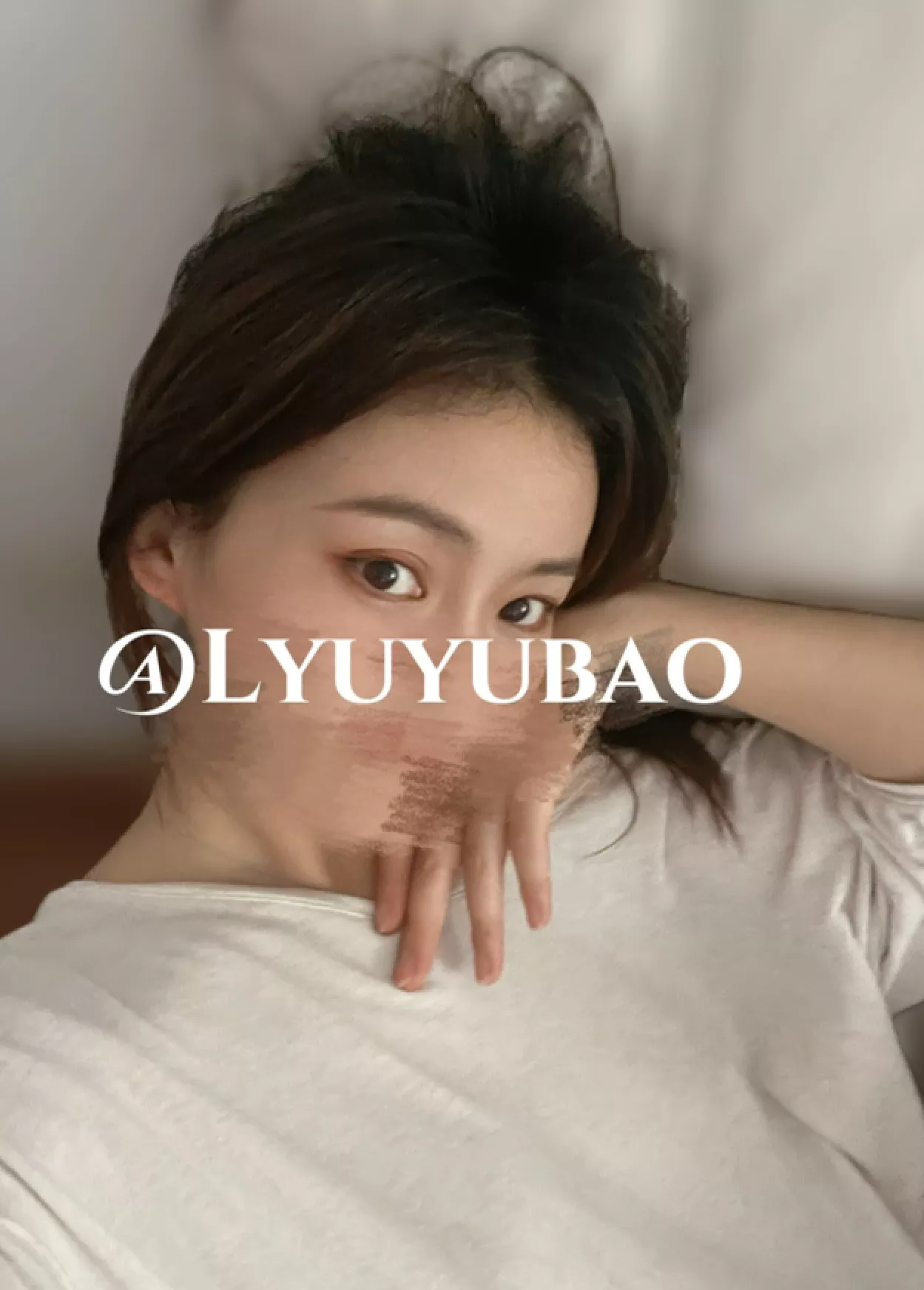 图片[1]-最新流出，天生白富美气质推特极品绿帽淫妻Lyuyubao福利私拍，约单男3P无套爆肏高潮失控大声尖叫【1.5GB】-集乐社