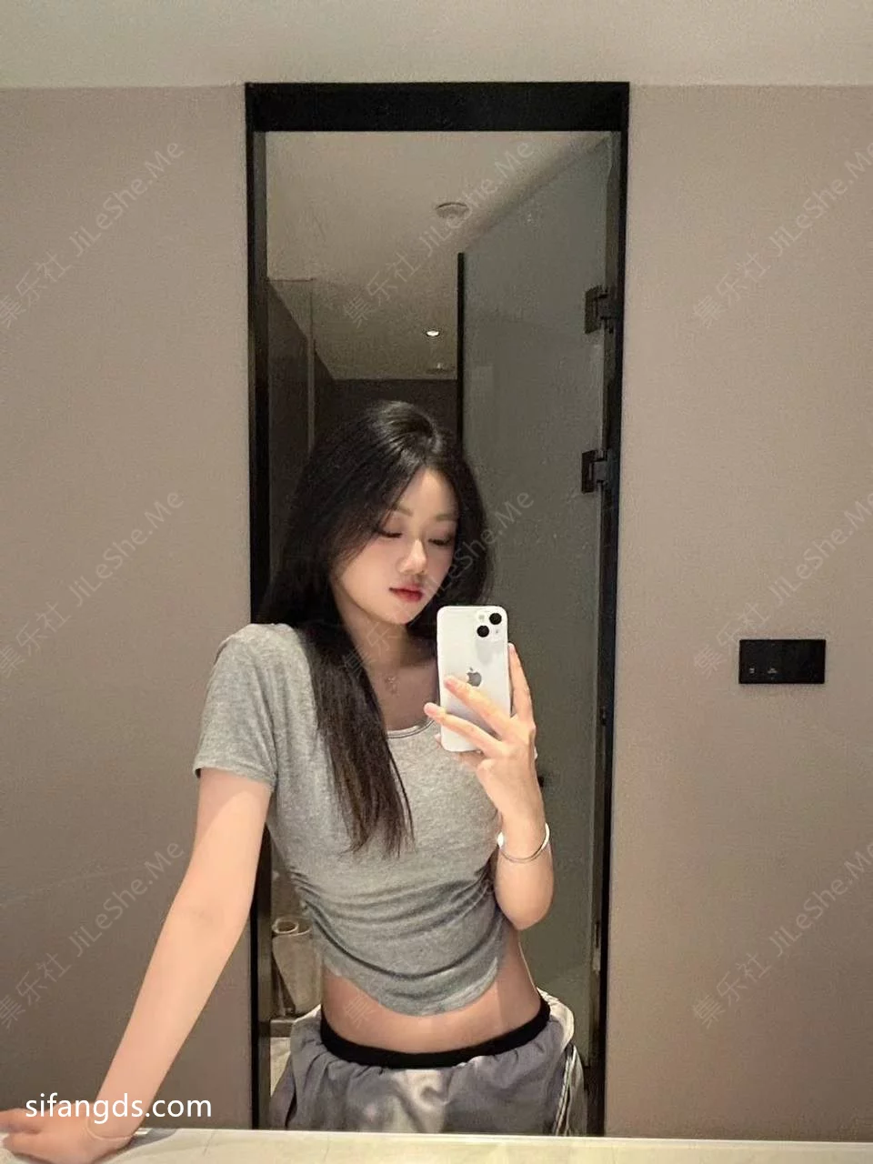 图片[5]-【原档泄密】两位超嫩女大学生性爱图影泄密【21V+15P/739M】-集乐社